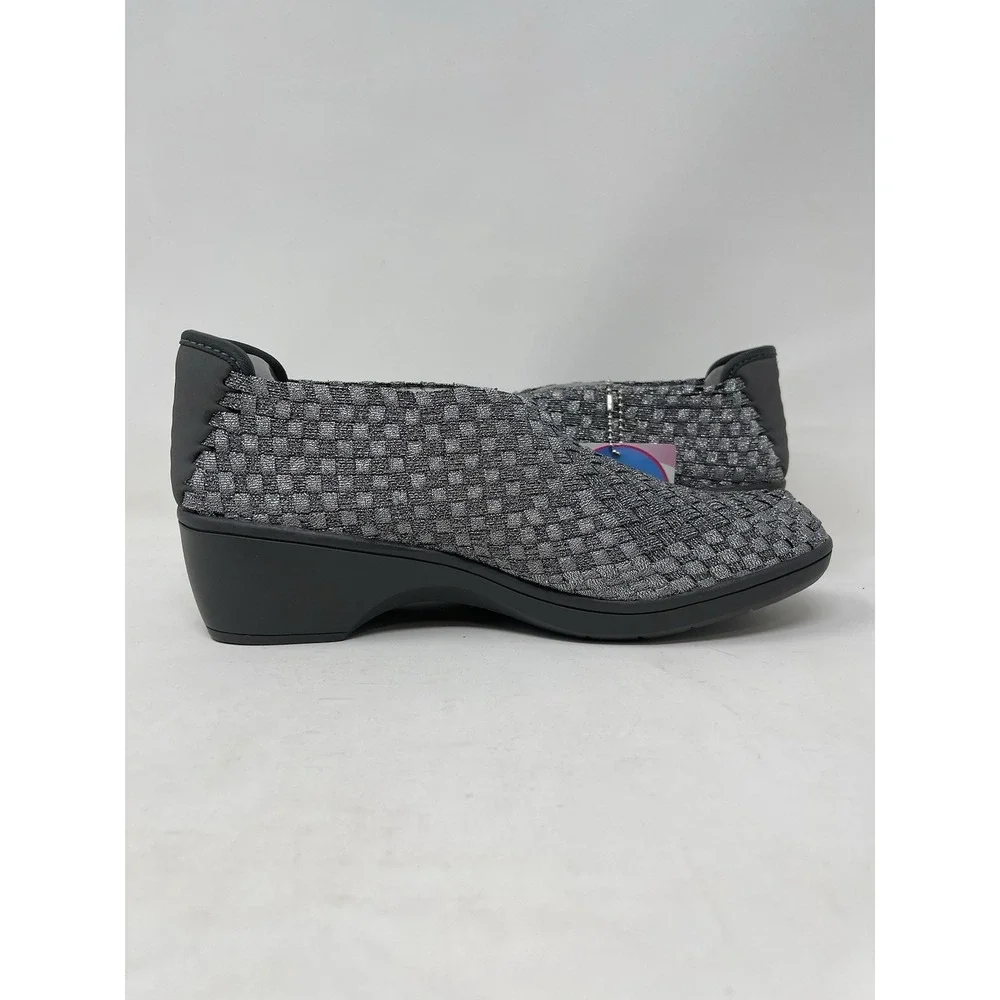 Skechers Wedge Heels Womens Size 8 Silver Metallic Flexible Memory Foam Slip On